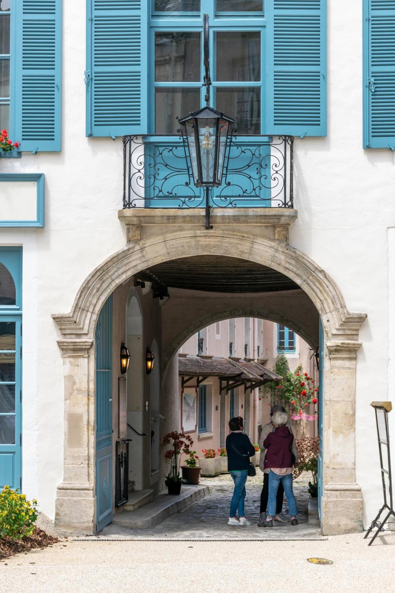 Hotel De La Poste Avallon Eksteriør bilde